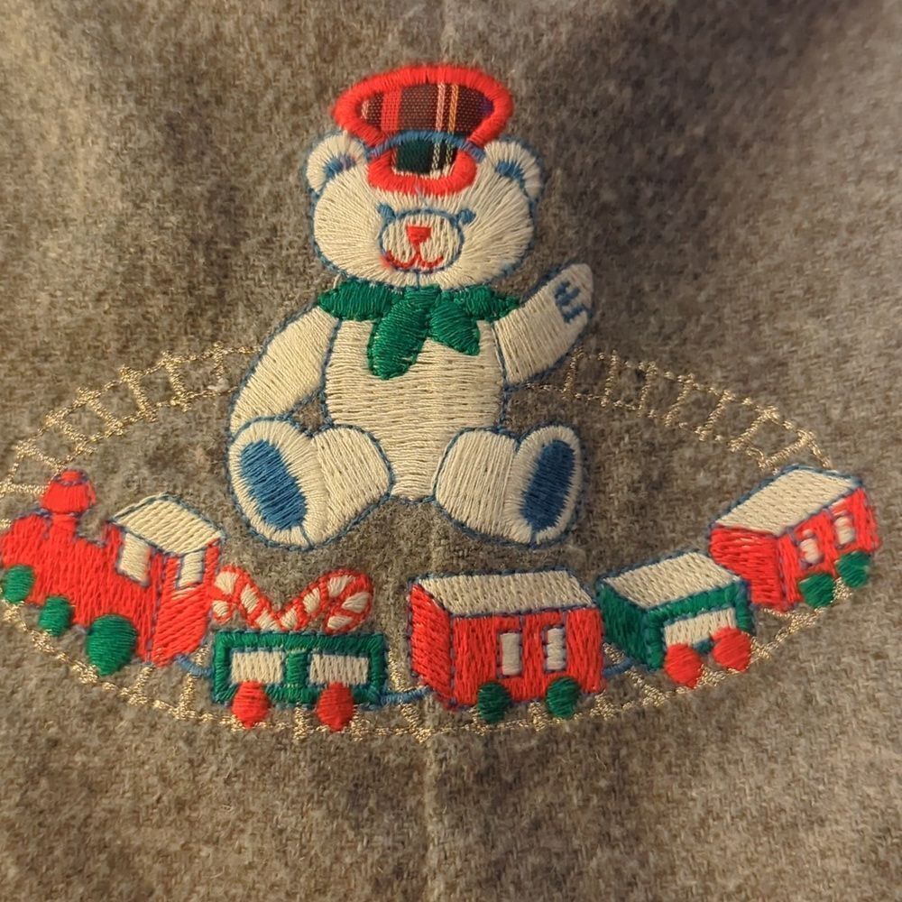 Kids vintage gray wool holiday embroidered shortalls - Picture 2 of 5